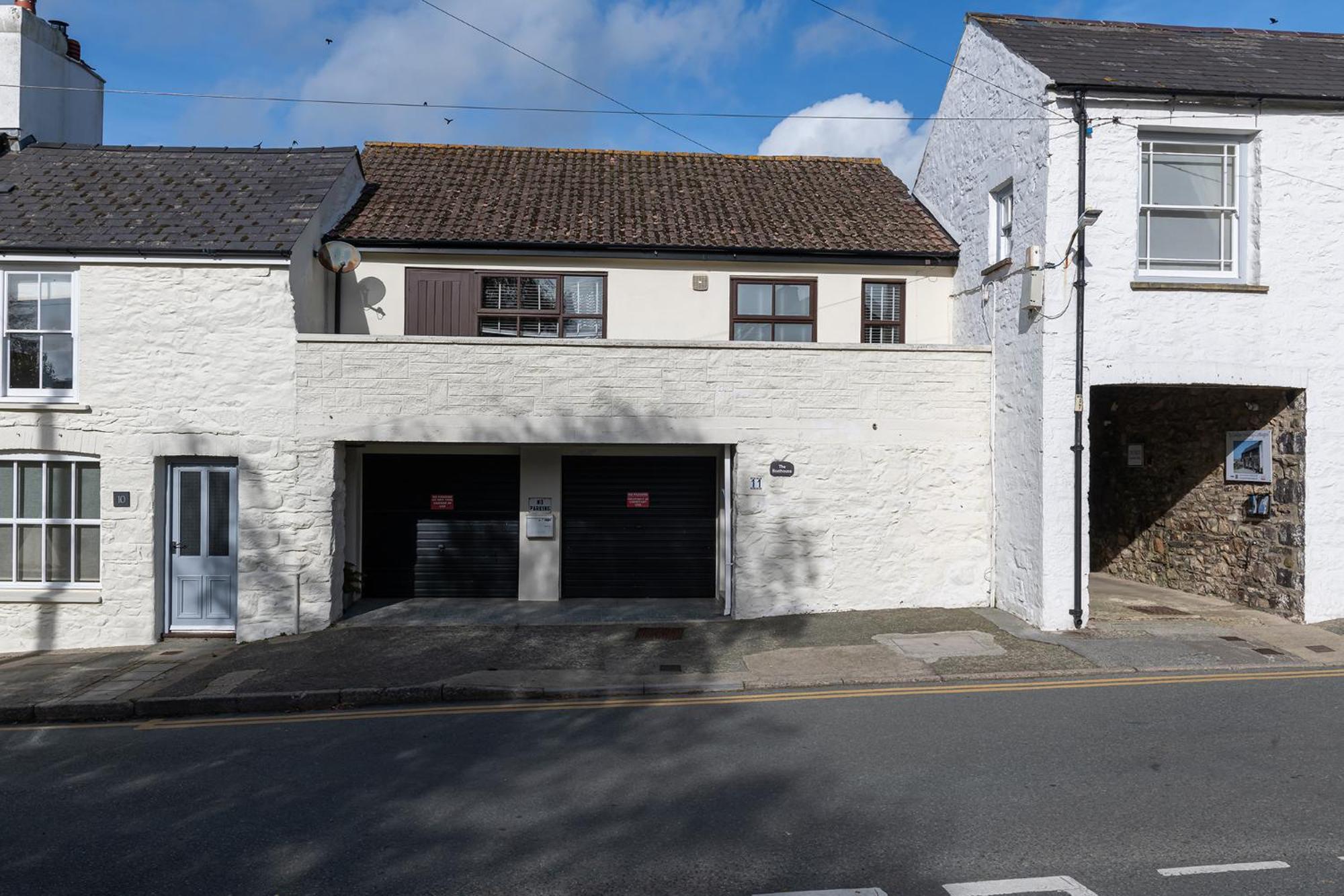 The Boathouse For Two, St Davids, Garage Parking Villa ภายนอก รูปภาพ